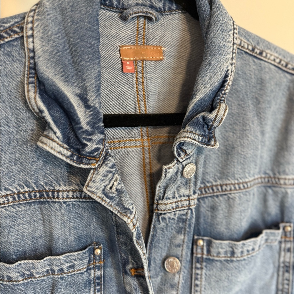 Anthropologie Pilcro long light denim jacket size M (oversized) - Picture 3 of 6